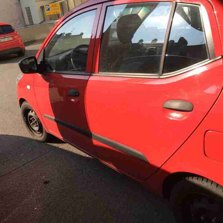 Hyundai i10 1.1 2010, Rot, Klimaanlage, 5 Türer, Erste Hand
