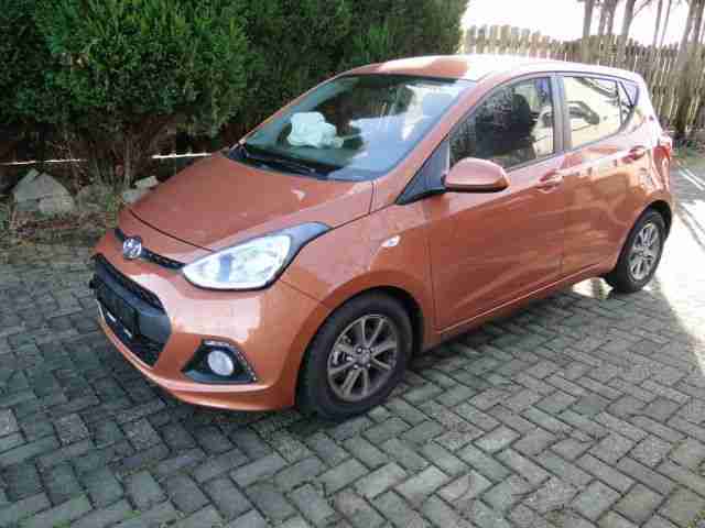 i10 neues Modell 2014, erst 4000km,