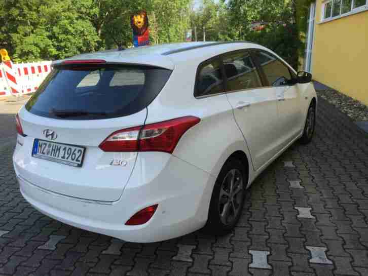 Hyundai i30 Plus Kombi