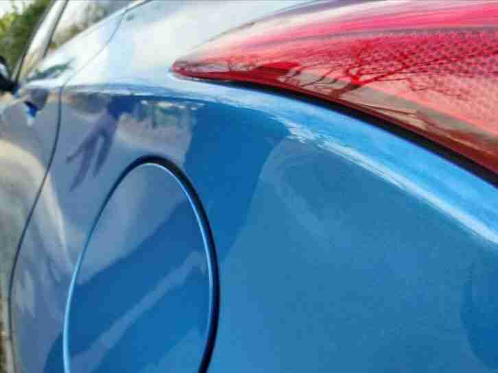 Hyundai i30 blue 1.6 GDI Passion / Bj 2016