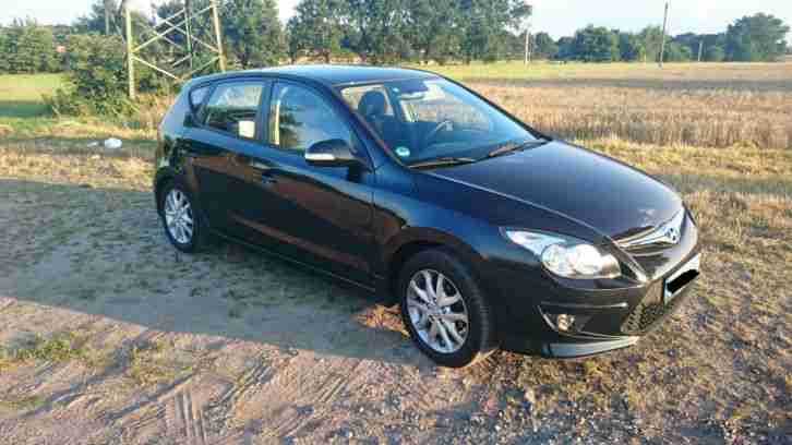 Hyundai i30 mit Händlergarantie und neuem TÜV