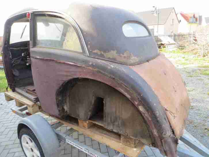 IFA F8, Leerkarosse, Limousine, Oldtimer, geeignet zur Restauration