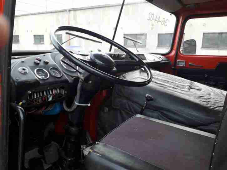 IFA W50 FEUERWEHR L/LF BAUJAHR 1976 - OLDTIMER NUR 9900 KM GELAUFEN