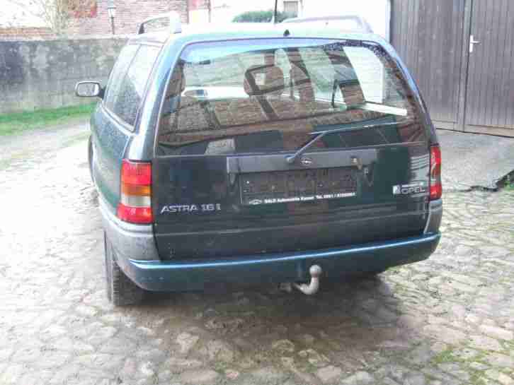 Ich biete hier meinen OPEL Astra F 1,6l an.