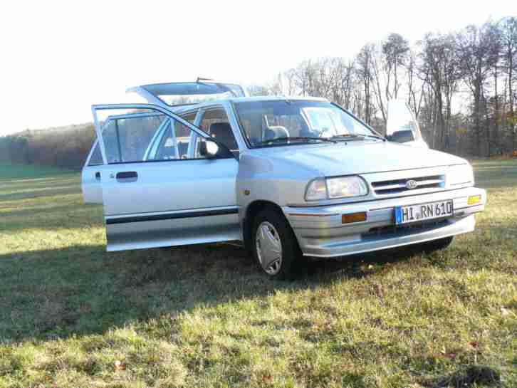 Ideal-133950 km-5-Türer-AHK-Automatik-Tüv-Neu10/2016 einzelumklappbareRücksitze