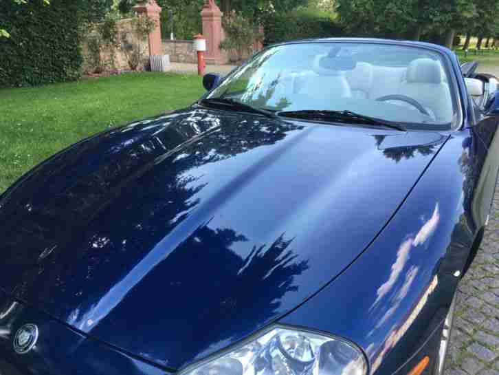 JAGUAR XK8 CABRIO 07.2002 mit 103TKM Scheckheft - mit Vollausstattung -