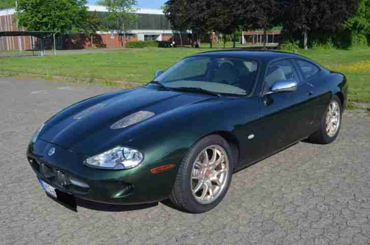 XKR 4.0 V8 KOMPRESSOR 363 PS , grün met Leder