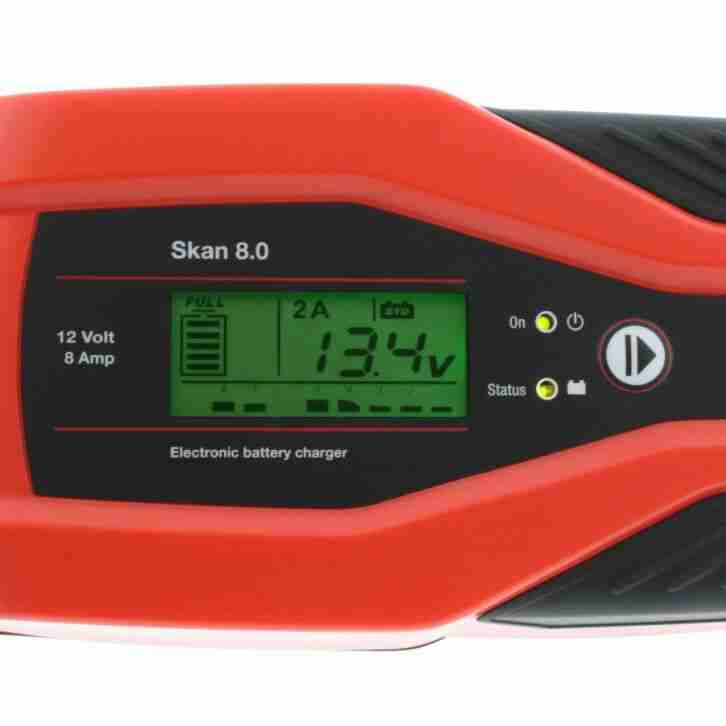 JMP Skan 8.0 Batterie Ladegerät von 2A - 8A / 12V für Traktoren