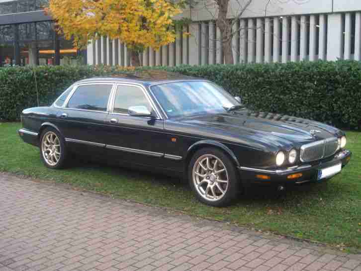 Jaguar Daimler Super V8 / lang / ATM nur 30.000 km / alle Extras