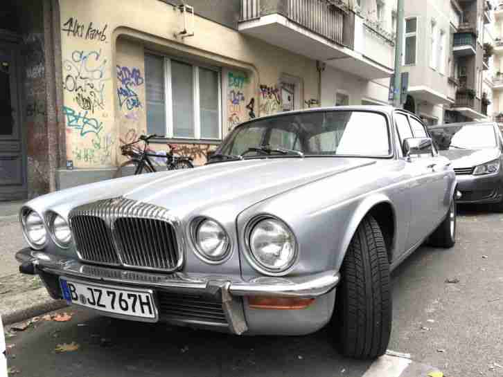 Jaguar Daimler XJ6 4.2 LWB Platin Silber Oldtimer / Motorschaden