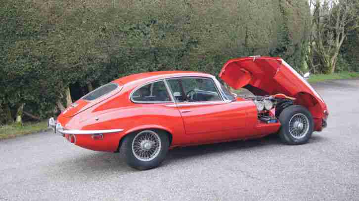 Jaguar E Type V12 5.3L BJ 1973