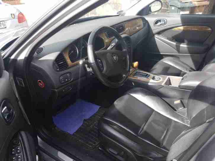 Jaguar S-Type 2.7 Twin Turbo Diesel Aut. Executive (Motor 160' KM)