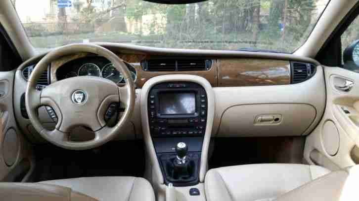 Jaguar X Type