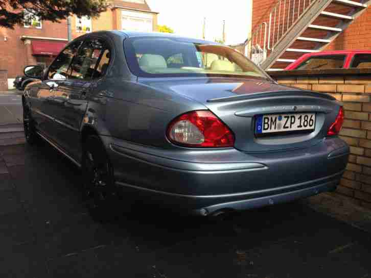 Jaguar X-Type 2.5 4x4 Sport Vollaustattung