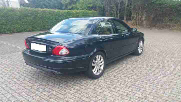 Jaguar X-Type 2.5 V6 4x4 Automatic,Teilleder Beige ,Klimaautom