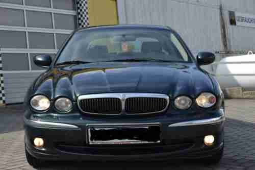 Jaguar X-Type 2.5 V6 Executive*Allrad*LEDER*NAVI* TÜV-AUG-2014