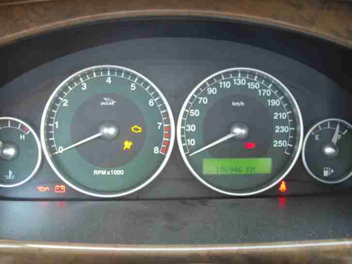 Jaguar X-Type 2,5Liter Automatik 194PS