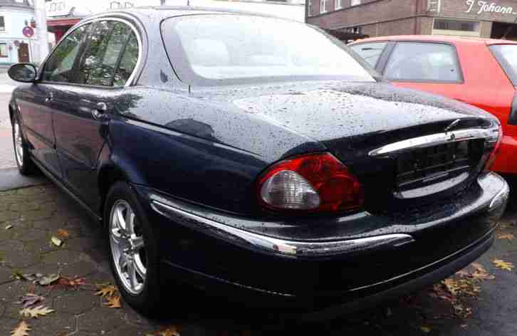 Jaguar X-Type