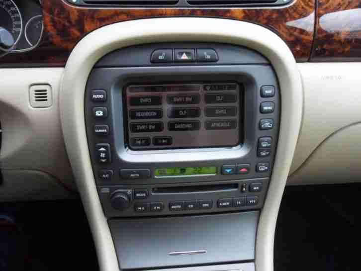 Jaguar X Type