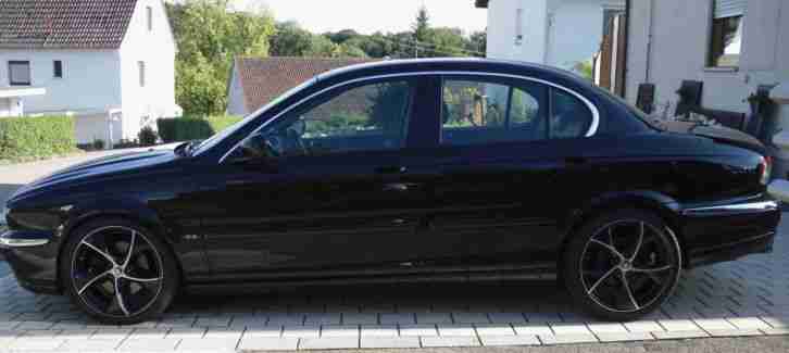 Jaguar X-Type schwarz Sport 3,0 V6 4x4 Allrad