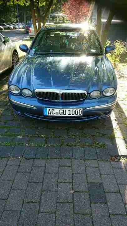 Jaguar X-Type