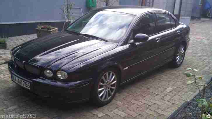 Jaguar X-type Allrad 3.0 V6 Vollausstattung Navi Xenon mit Autogas LPG