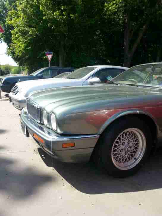 Jaguar XJ 300 - 3,2 / 6 Zylinder