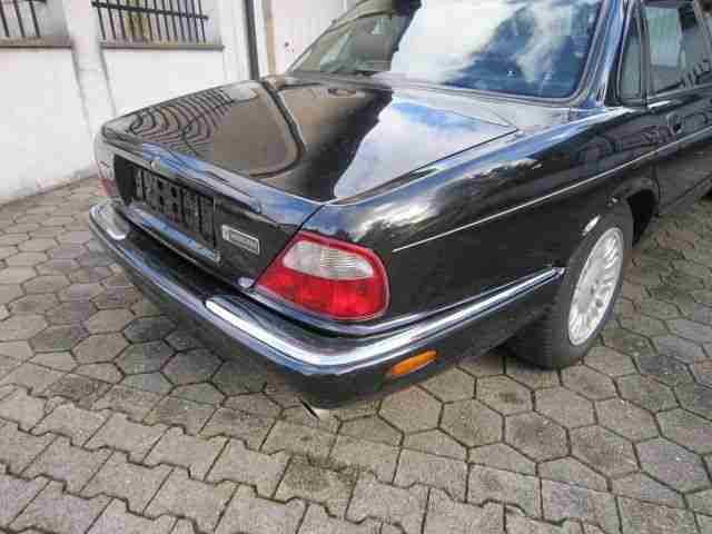 Jaguar XJ 308, 3,2l Garagenwagen geflegt