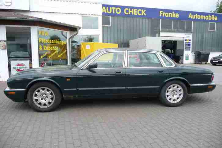 Jaguar XJ 4.0 Executive, Automatik, Leder, Edelholz, Klima, Alufelgen