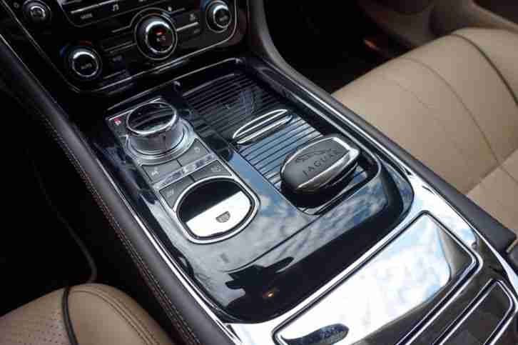 Jaguar XJ L 5.0 Sport 1.Hand 54.885km, Service + HU neu