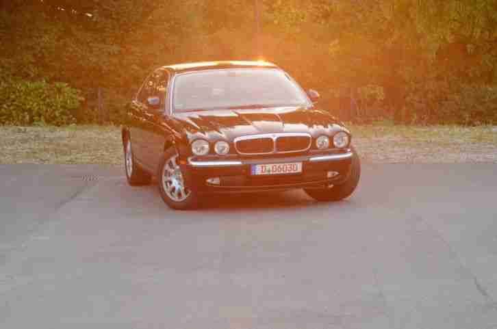 Jaguar XJ6 3