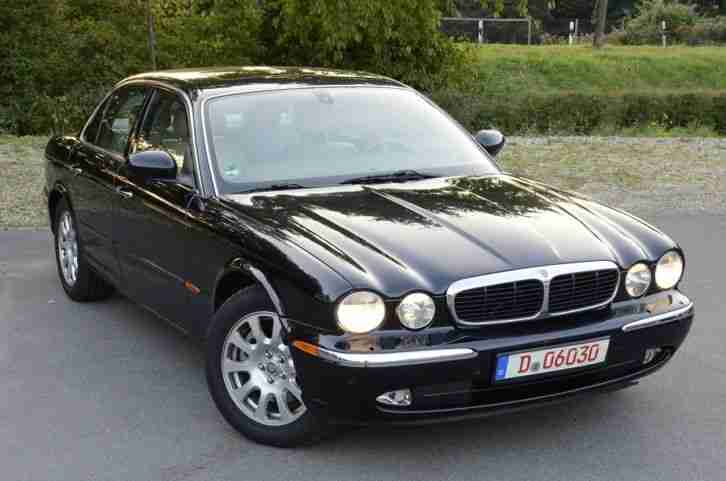 Jaguar XJ6 3