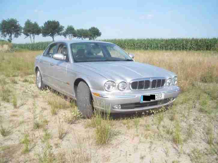 Jaguar XJ8 2004 (X350) Rechtslenker mit Zulassung und HU bis 04/2016