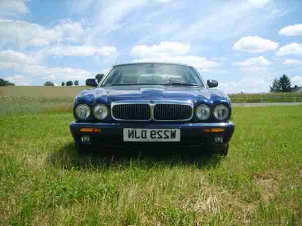 Jaguar XJ8 3.2