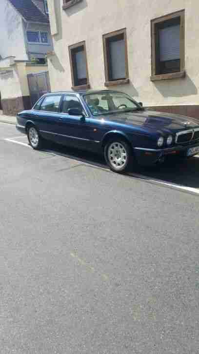 Jaguar XJ8 Bj.10/99 Youngtimer Oldtimer Winterauto