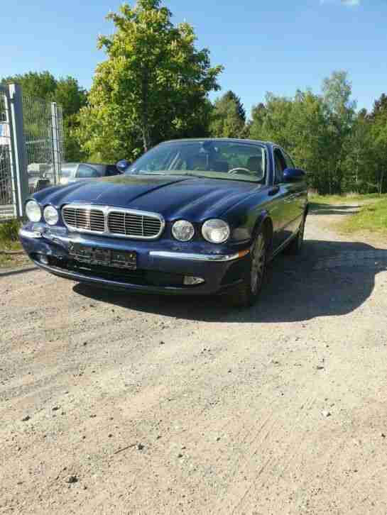 Jaguar XJ8 X350 mit TÜV