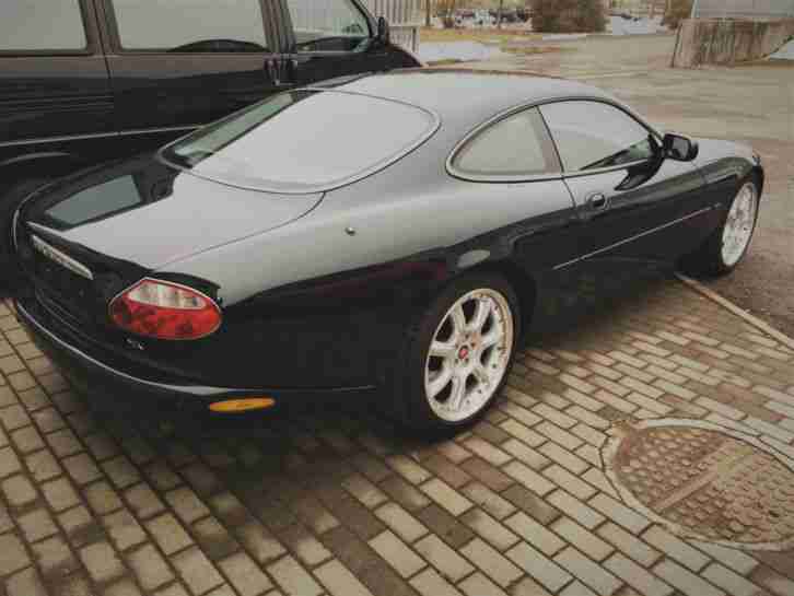 XK 8 Coupe 4, 0Liter Ez 2002 Vollaustattung Top