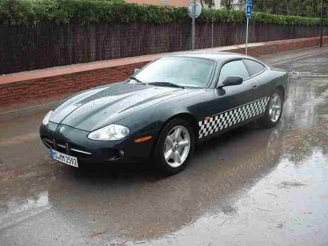 Jaguar XK8 Coupe