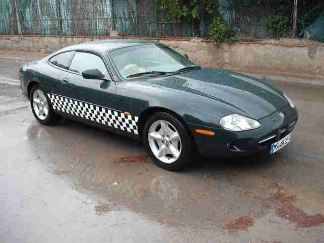 Jaguar XK8 Coupe