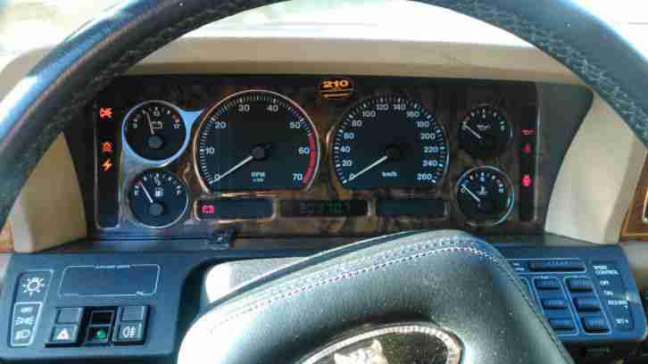 Jaguar Xj 6