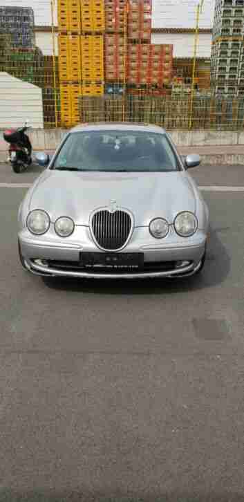 Jaguar s-Typ 2,5v6