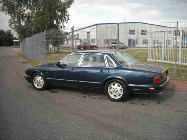 Jaguar x 300 4,0L RHD aus Schottland