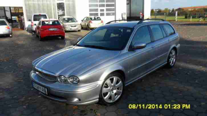 Jaguar x type Kombi 2.0 V6 mit LPG-Anlage, silbermetallic