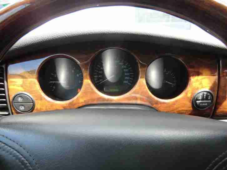 Jaguar xj8 163.000km TÜV 01.18 Typ 308 Klima ok keine Fehlermeldungen fährt gut