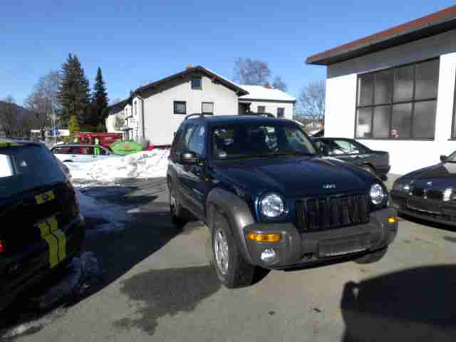 Jeep 2, 8 CRD 1 te Hand
