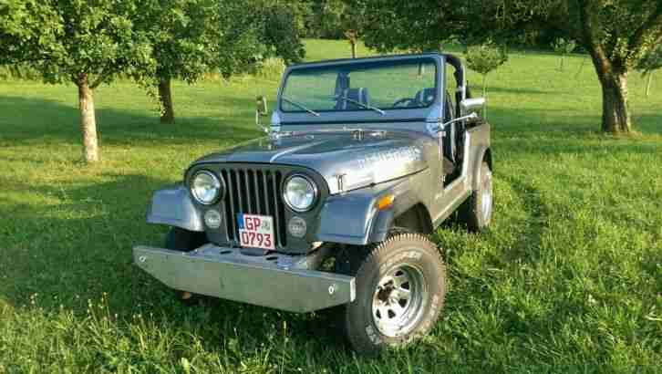 Jeep CJ 7 Renegade Oldtimer H 6 Zylinder 4,2 L Cabrio Willys US Car Army AMC