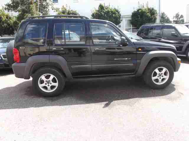 Jeep Cherokee 2.4 Sport