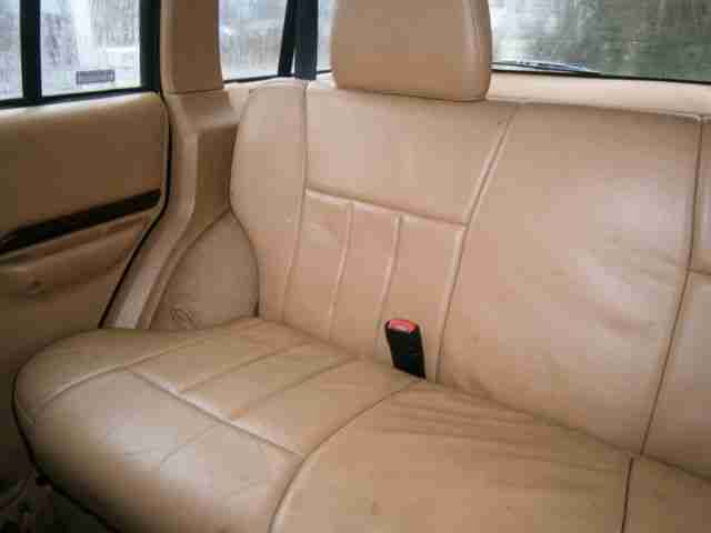 Jeep Cherokee 2.5 TD Limited / Standheizung