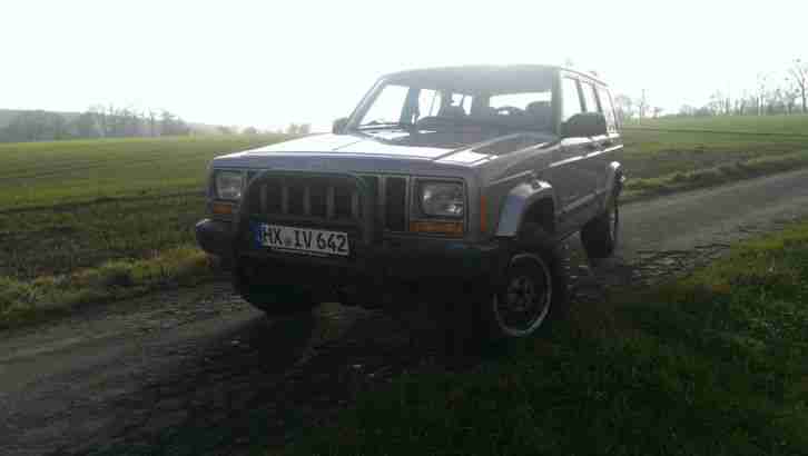 Jeep Cherokee 2,5TD Facelift Bj.2000 TÜV 08/15