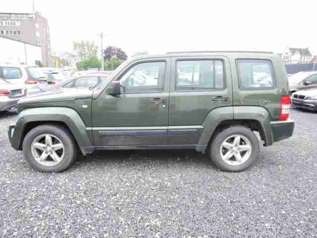 Jeep Cherokee 2.8 CRD